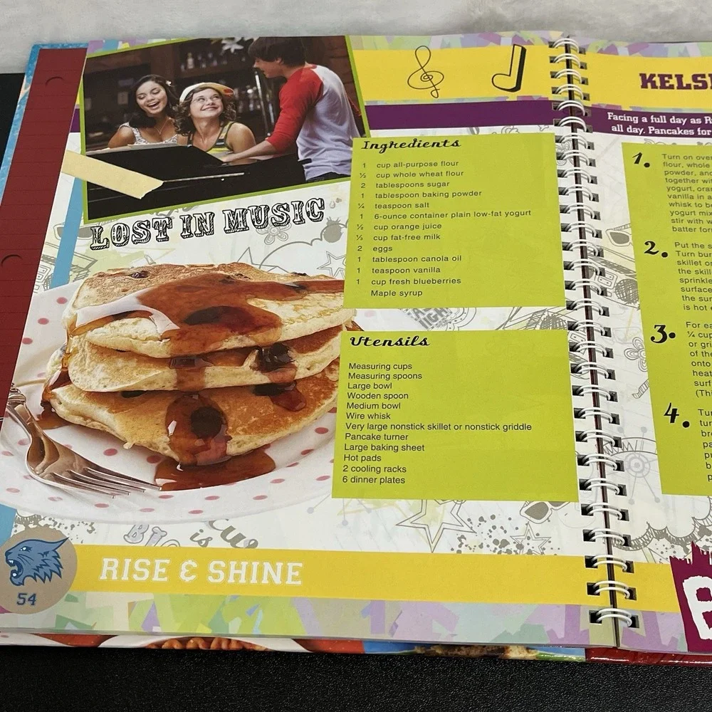 High School Musical COOKBOOK Awesome Eats East High 2008 1st Edition Spiral Book